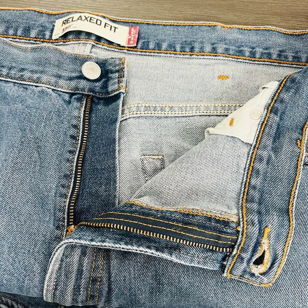 Levis levis 550